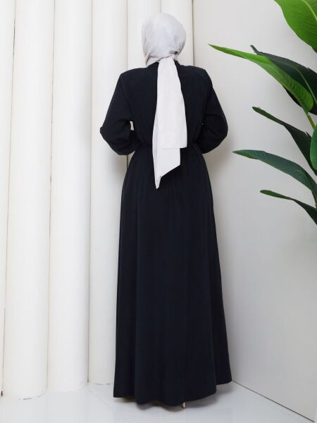 Safir Siyah: Gümüş Nakış Detaylı Fermuarlı Ferace