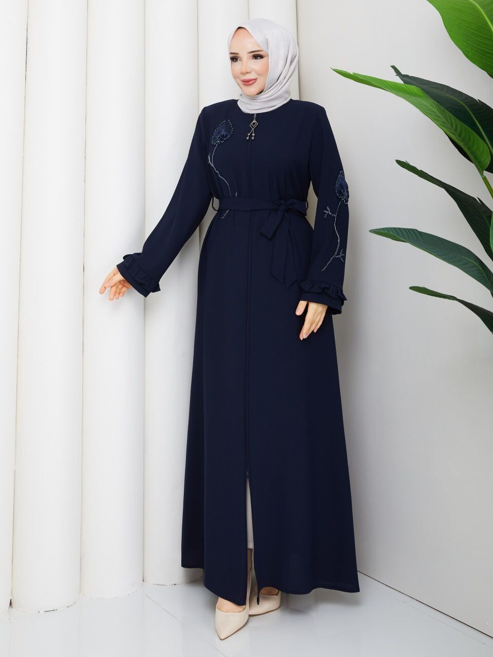 Lacivert Buhara Kumaş Çiçek Nakışlı Ferace Abiye