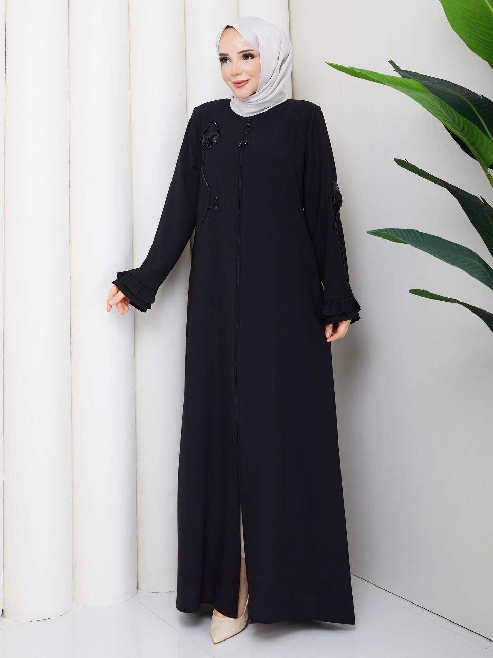 Siyah Buhara Kumaş Çiçek Nakışlı Ferace Abiye