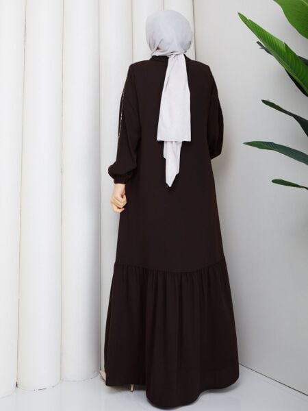 Fular Detaylı Kahverengi Rabia Kumaş Tesettür Ferace