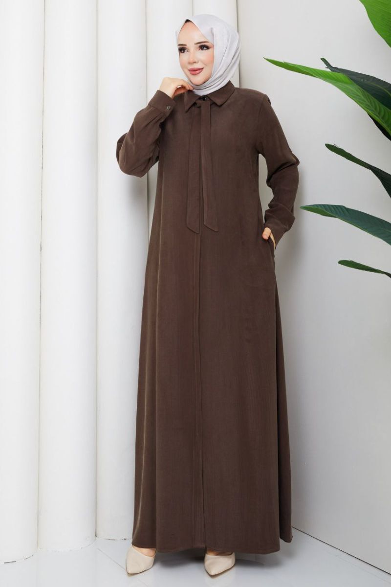 Zümra Kahve: Tensel Ferace Yakalı ve Bağcıklı Model