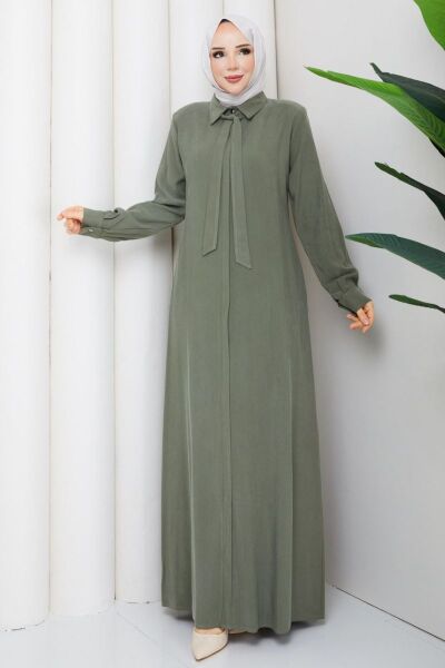 Zümra Çağla Yeşil: Tensel Ferace Yakalı ve Bağcıklı Model