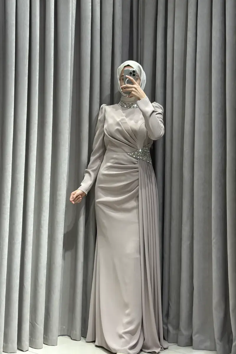 Luna Krem Taş İşlemeli Saten Tesettür Abiye