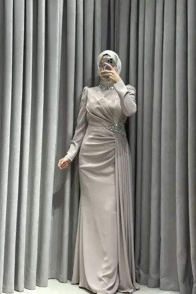 Luna Krem Taş İşlemeli Saten Tesettür Abiye