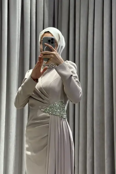 Luna Krem Taş İşlemeli Saten Tesettür Abiye