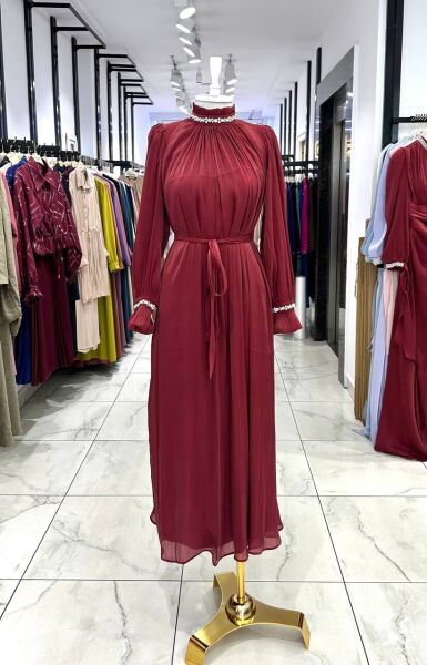 Bordo - İnci Detaylı Saten Abiye Elbise