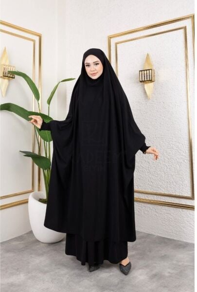 Siyah Medine İpeği Tesettür Çarşaf