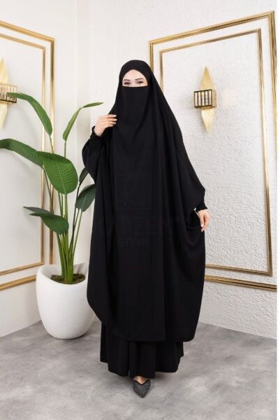 Siyah Medine İpeği Tesettür Çarşaf