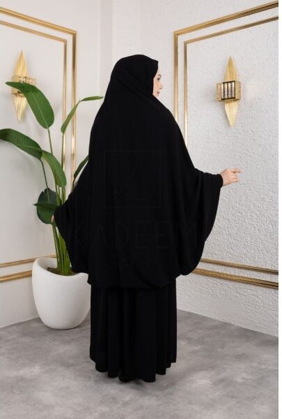Siyah Süper Soft Krep İğneli Tesettür Çarşaf