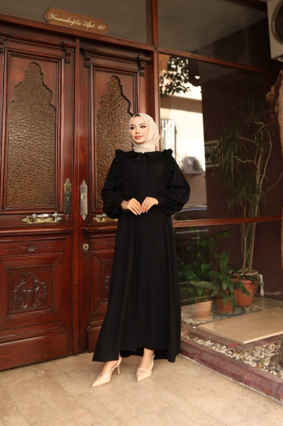 Omuz Fırfırlı Medine İpeği Ferace - Siyah