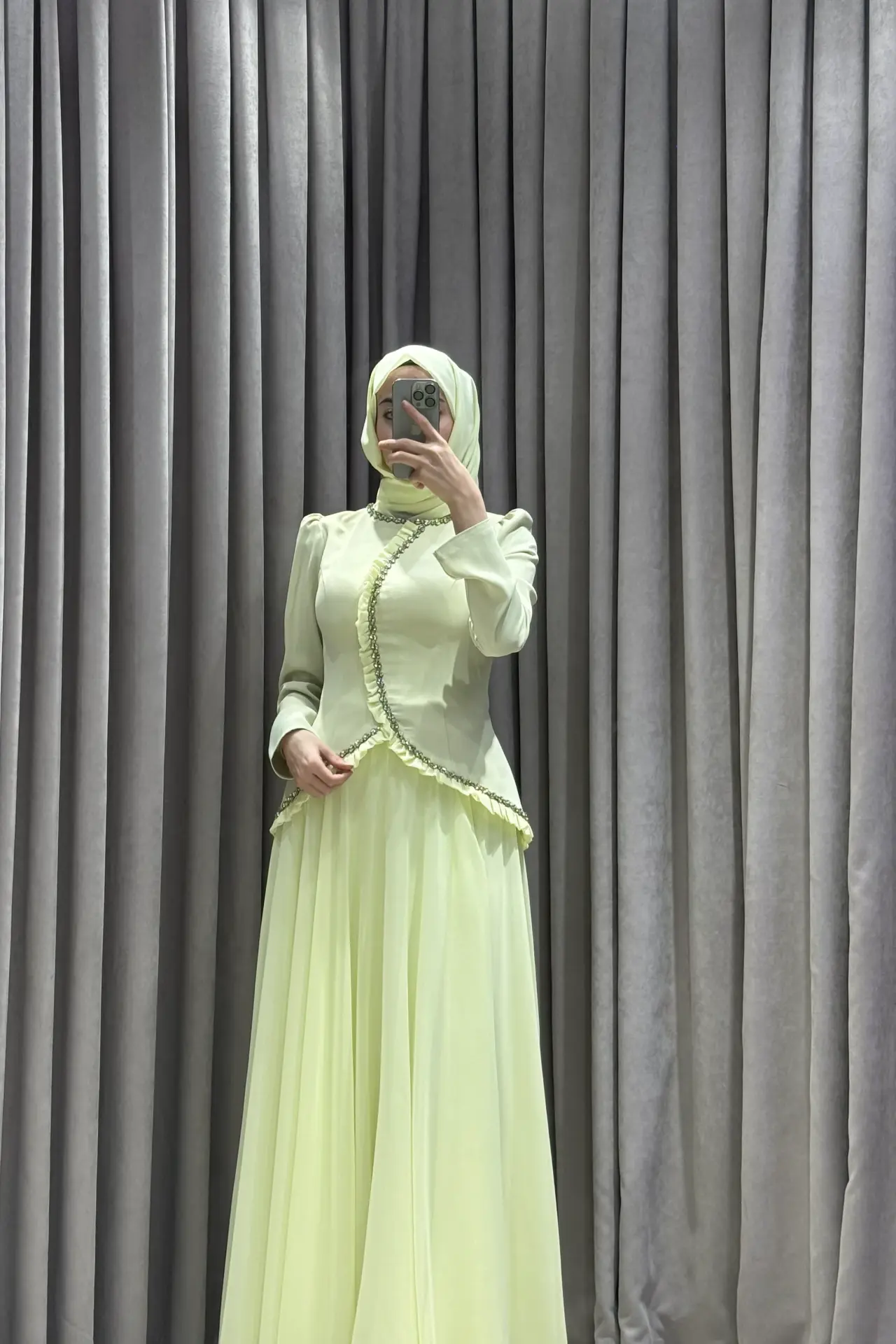 Lesse Soft Fıstık Yeşili Abiye
